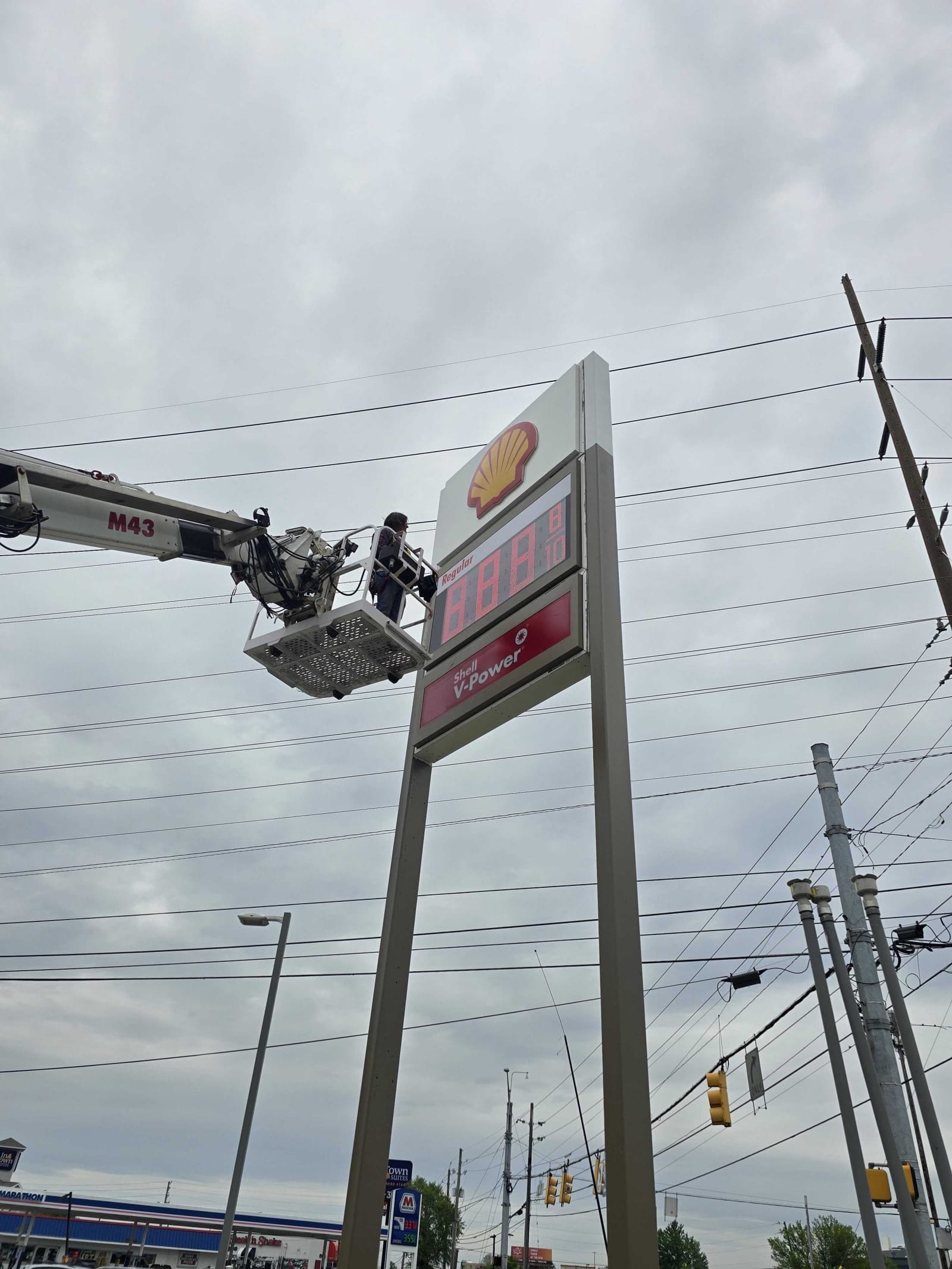 Midwest Signs Shell Oil Circle K Gas Pricer scaled