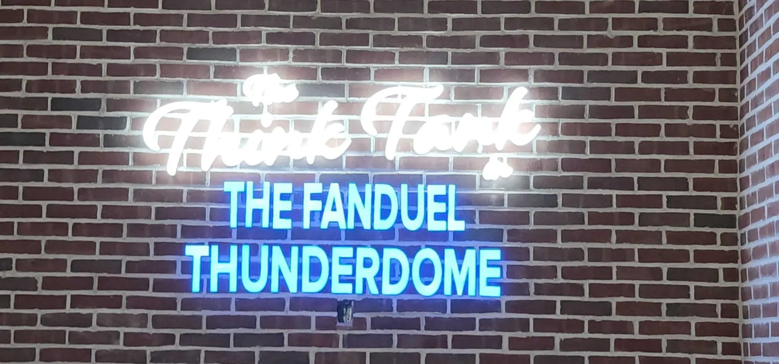 Commercial sign installation project