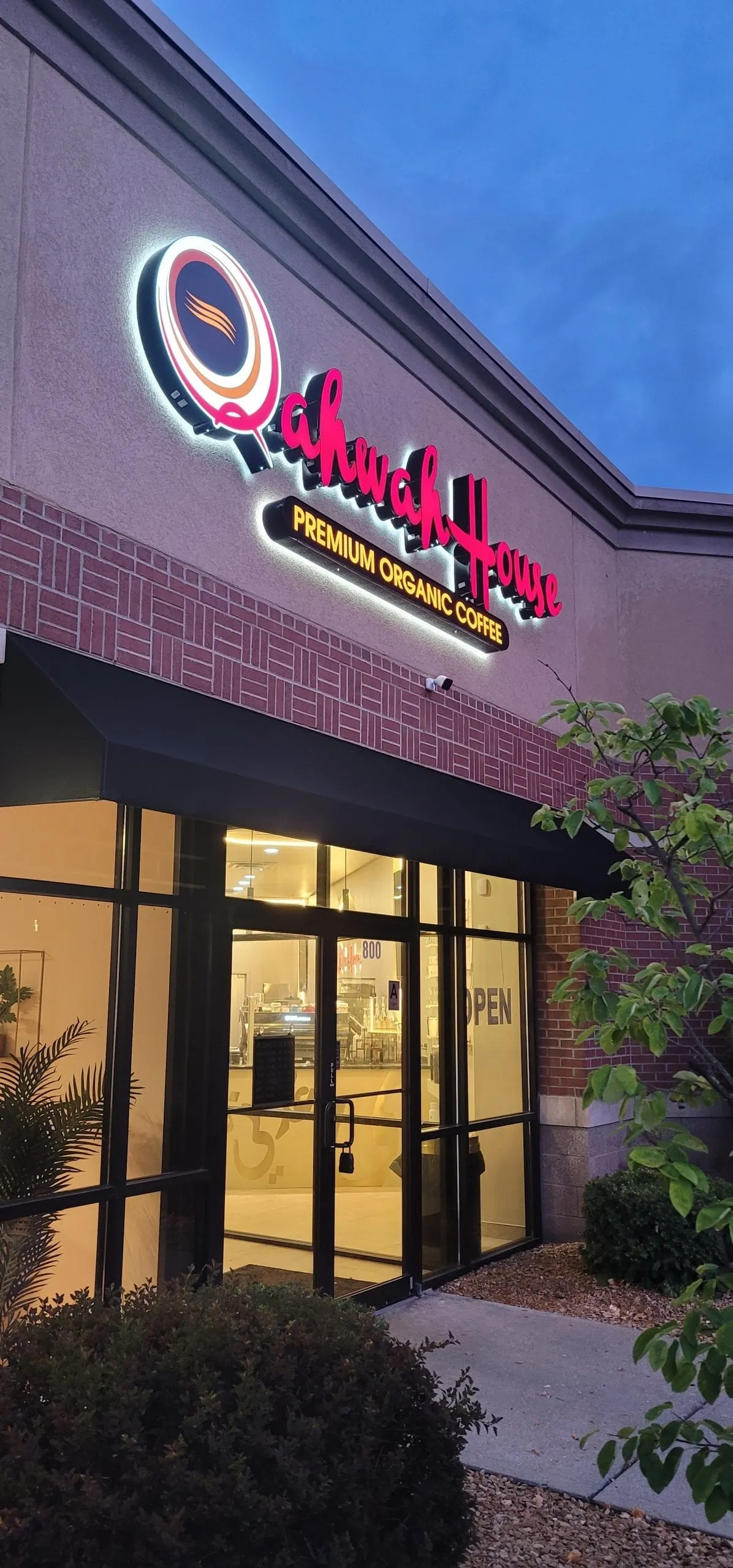Commercial sign installation project