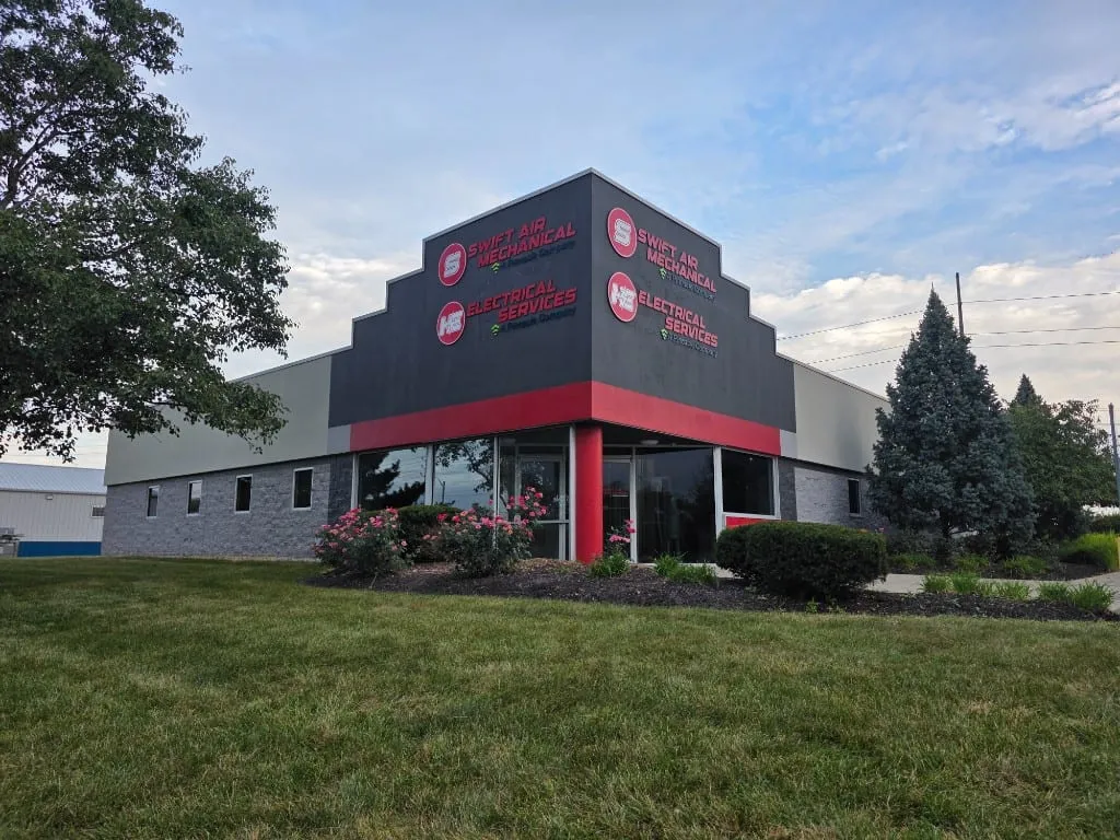 Swift Air Mechanical building fascia signage